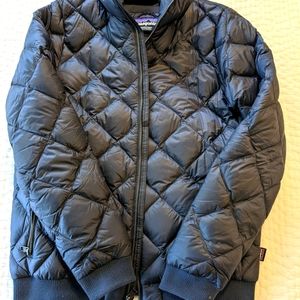 Patagonia quilted bomber jacket